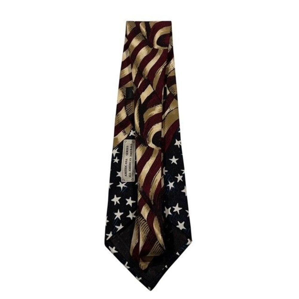 Van Heusen Americana Football Tie USA Flag Stars Stripes Novelty Mens Necktie - Picture 5 of 8